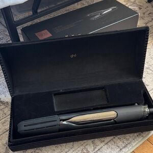 LIKE NEW GHD Duet Style Hair Styler